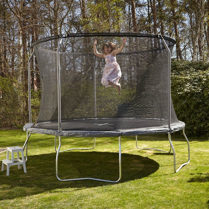 How to safely jump on a trampoline
